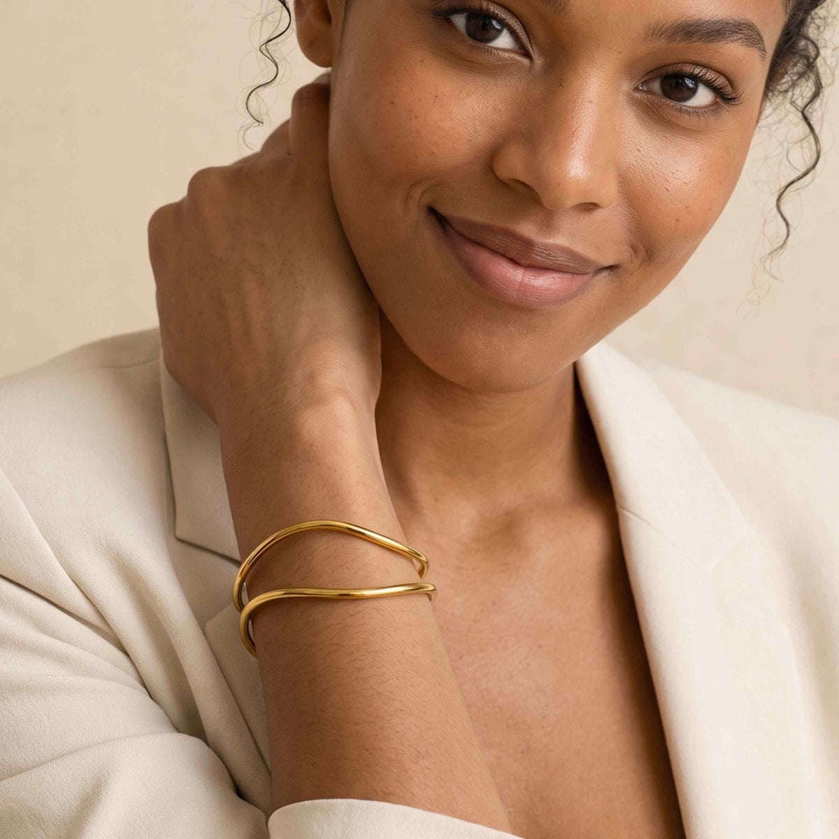 Satellite Cuff