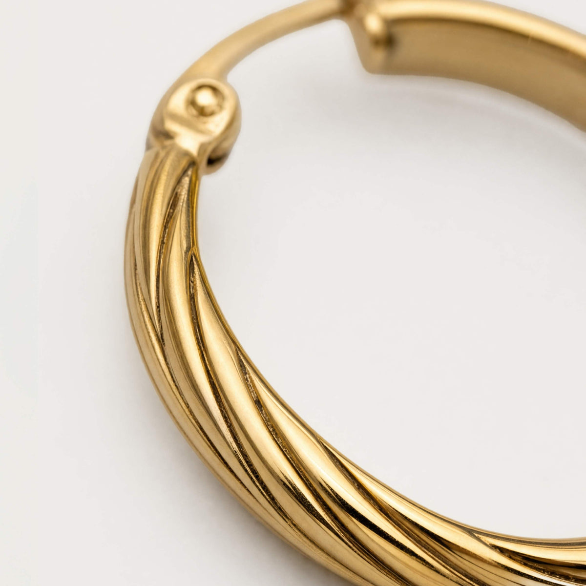 Textured Oval Hoops