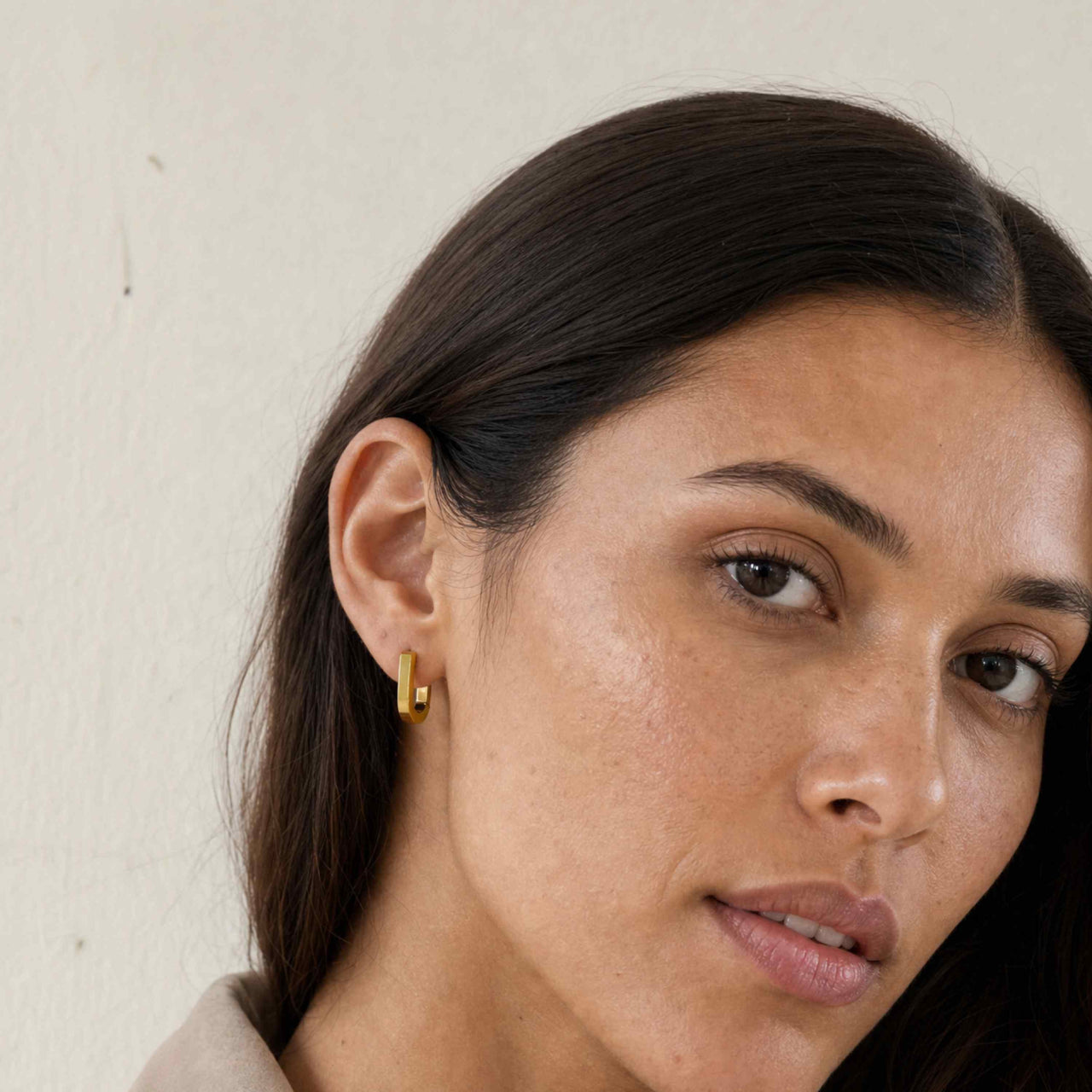 Signature Rectangular Hoops