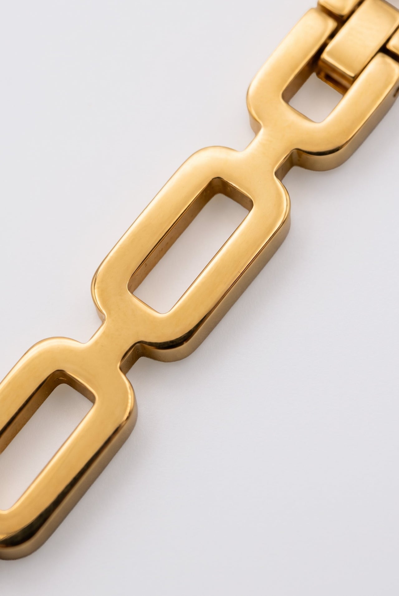 Linear Link Bracelet