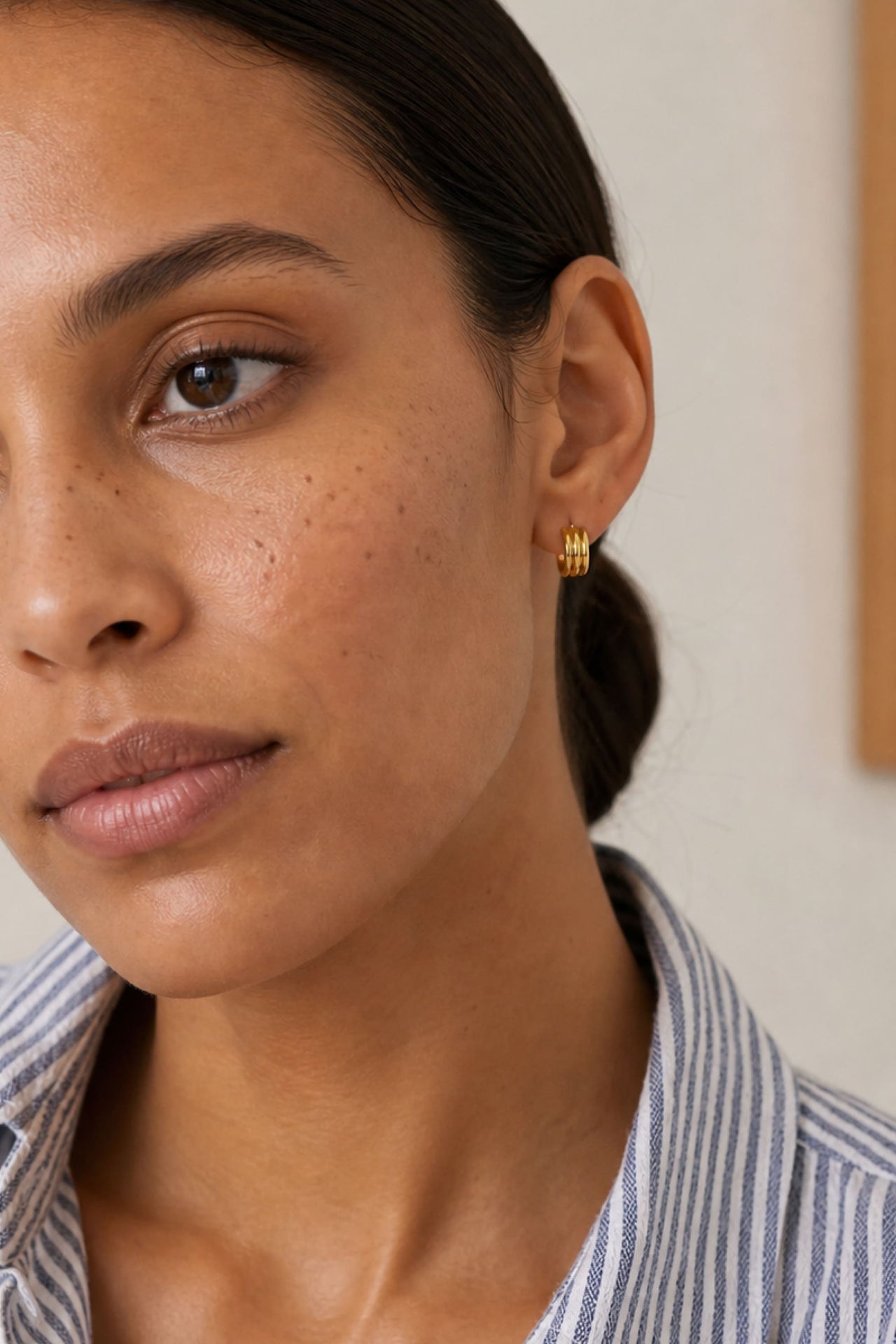 Petite Mini Line Earrings