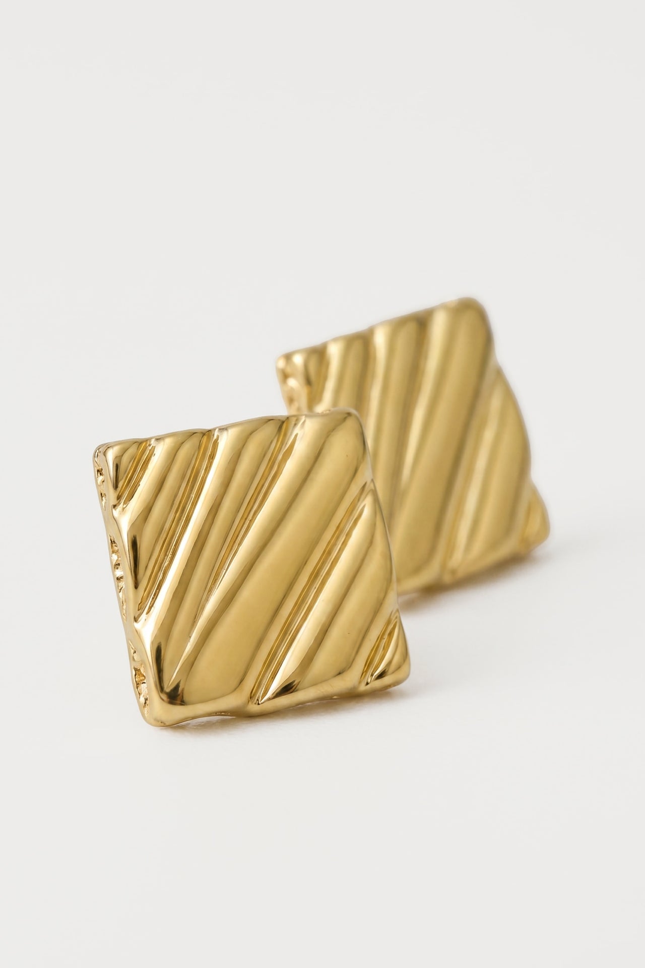 Ripple Square Button Earrings
