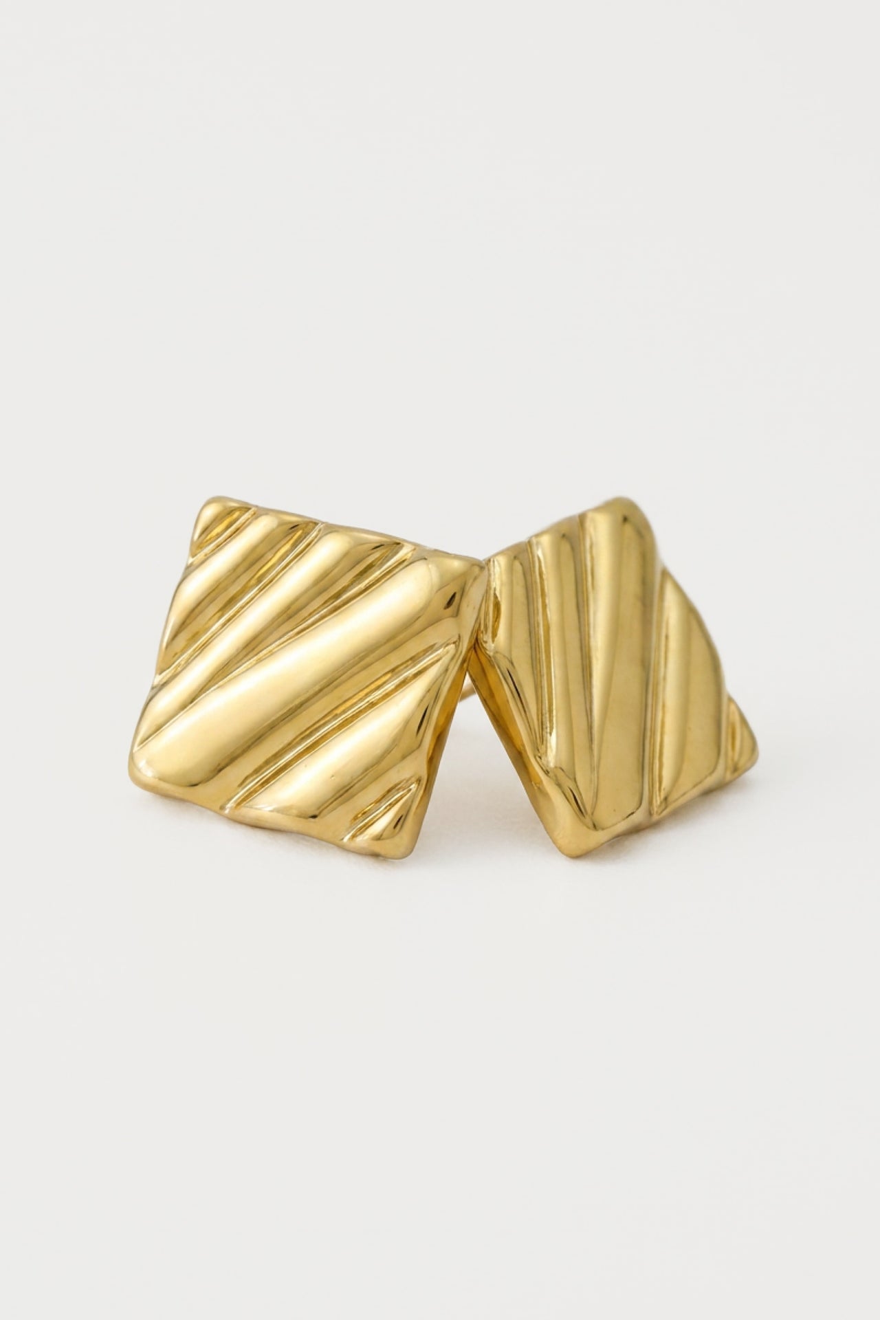 Ripple Square Button Earrings