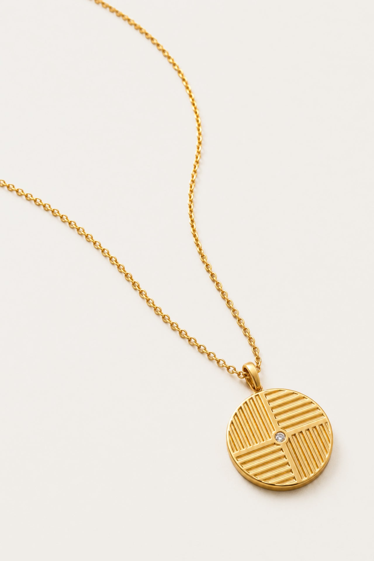 Sol Crossline Necklace