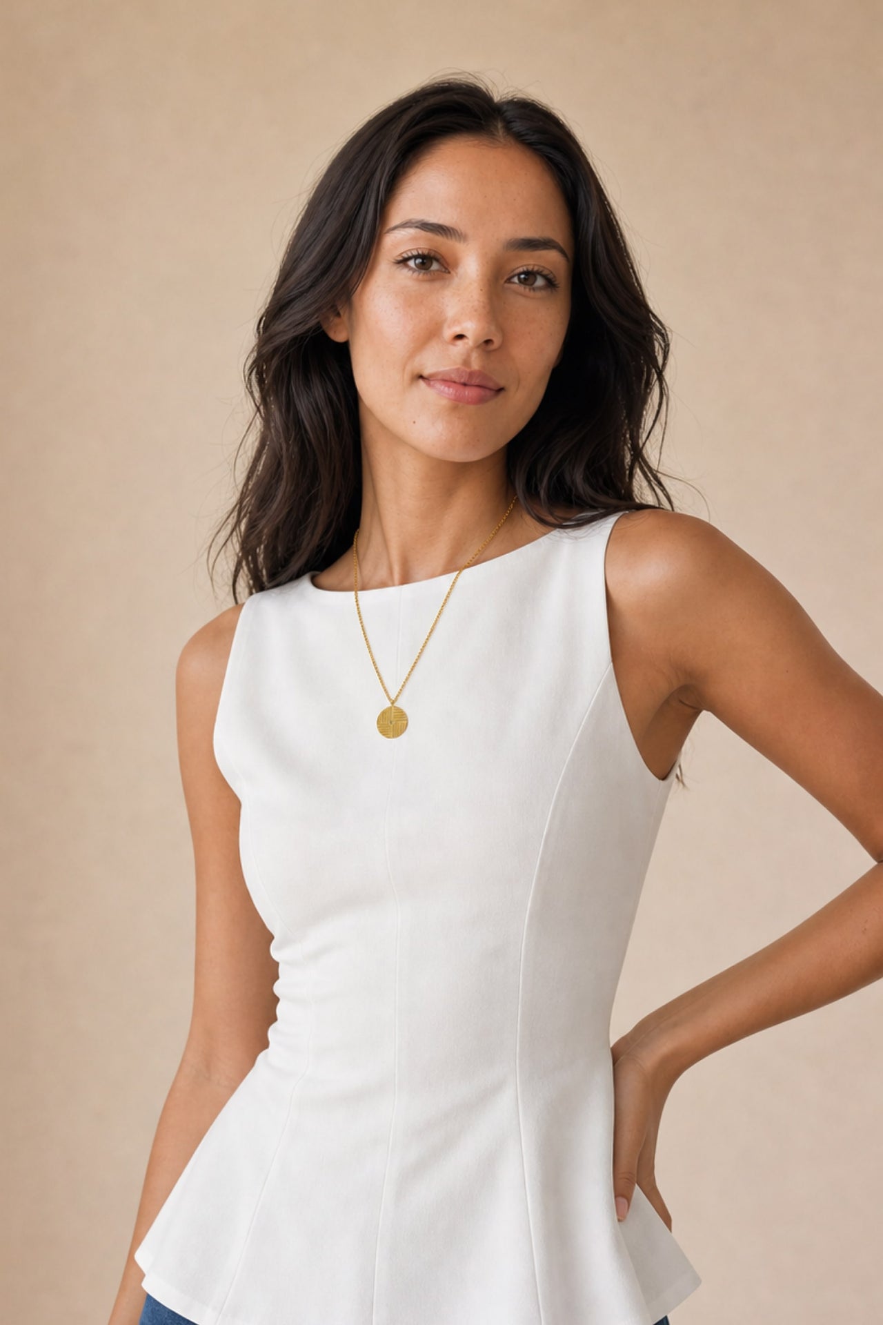 Sol Crossline Necklace
