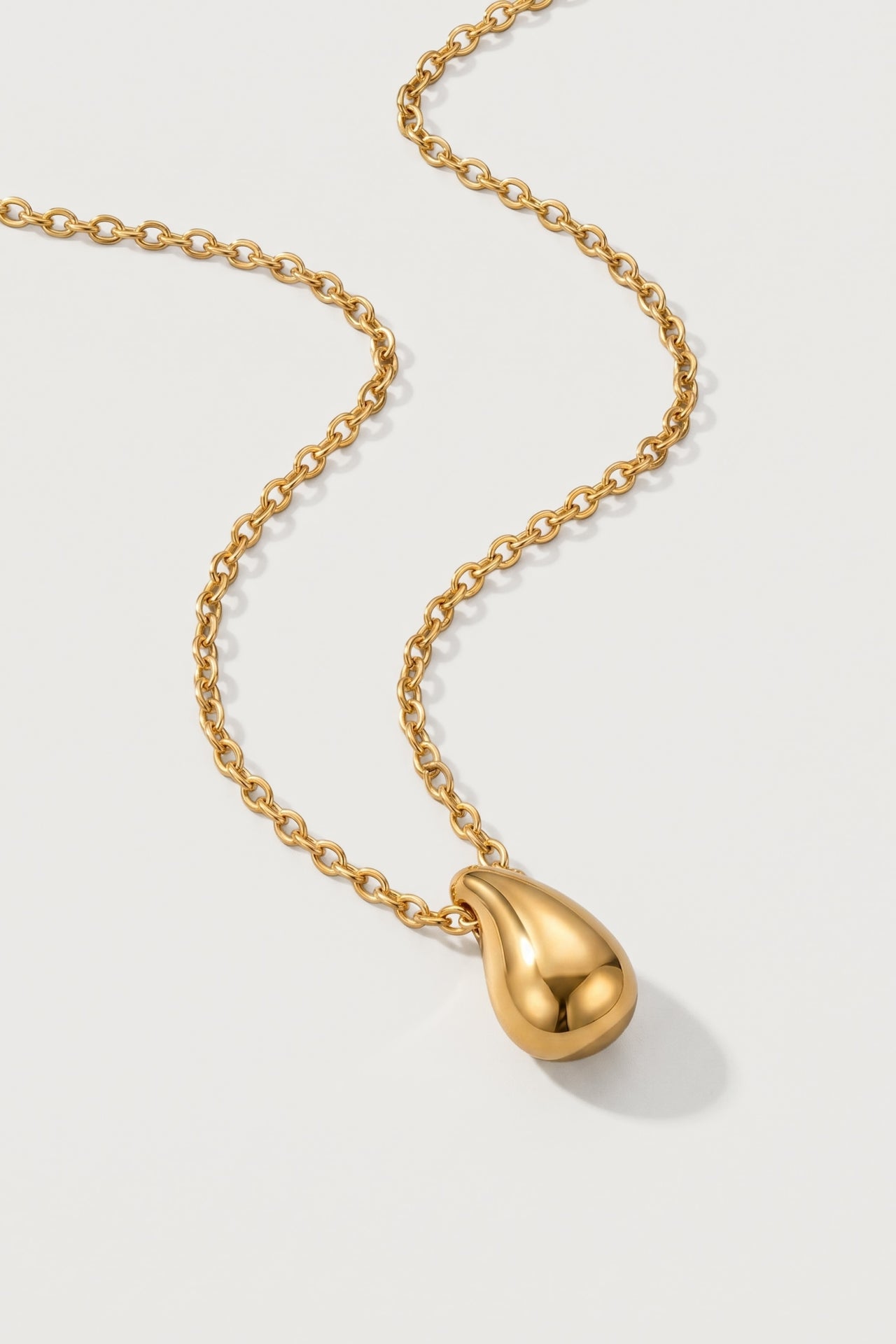 Teardrop Pendant Necklace