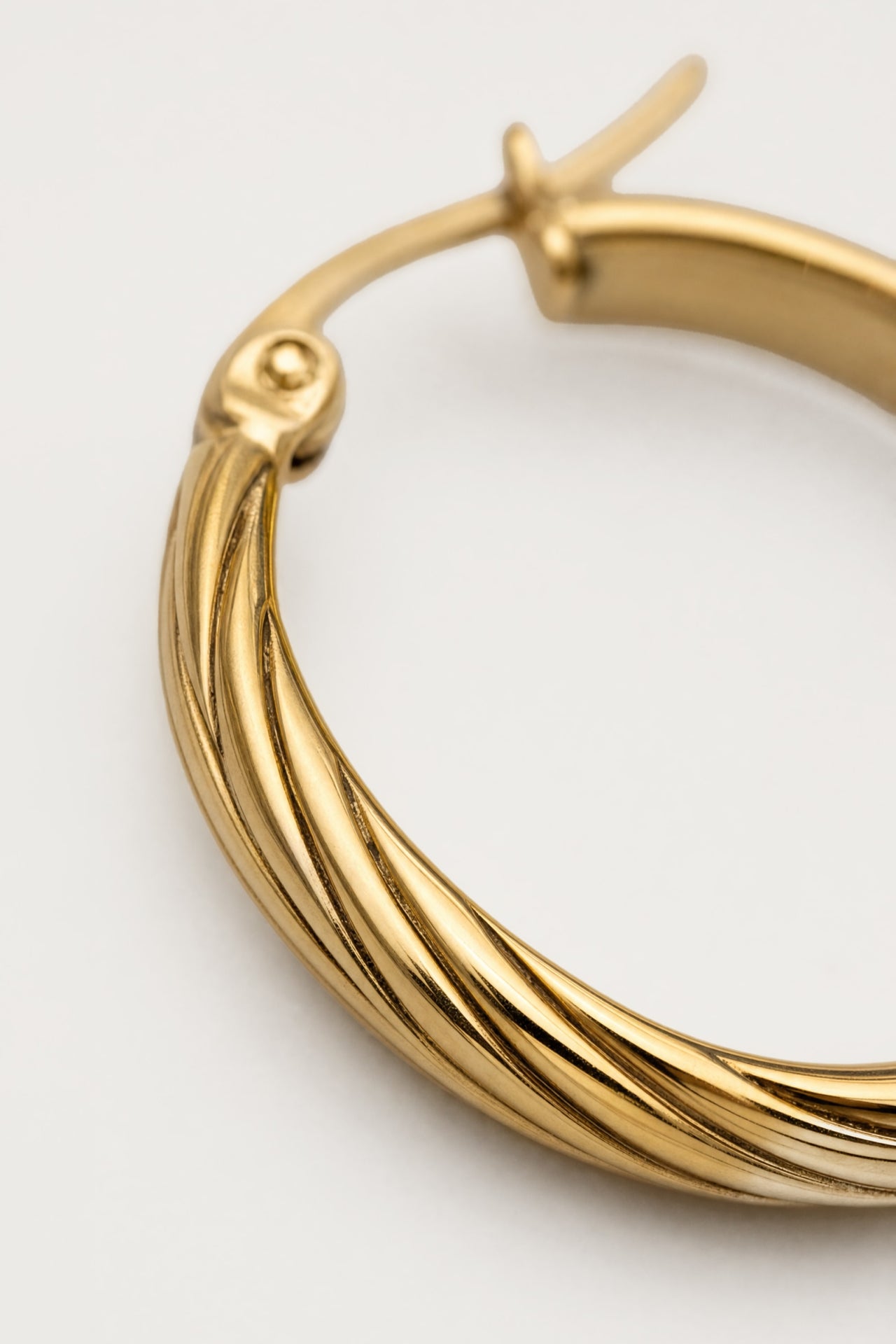Textured Oval Hoops